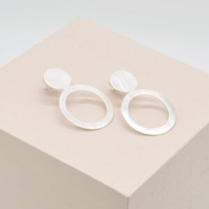 Minimal Geometric Circle Stud Earrings