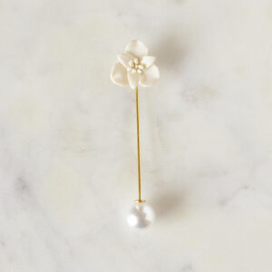 Peruvian Lily Pin Brooch - Pearl