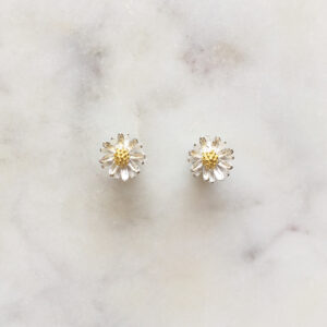 Daisy Flower Stud Earrings