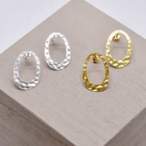 Minimal Geometric Hammered Oval Stud Earrings