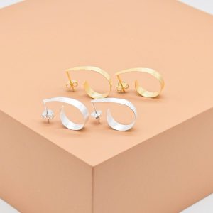Minimalist Brushed Hoop Earrings