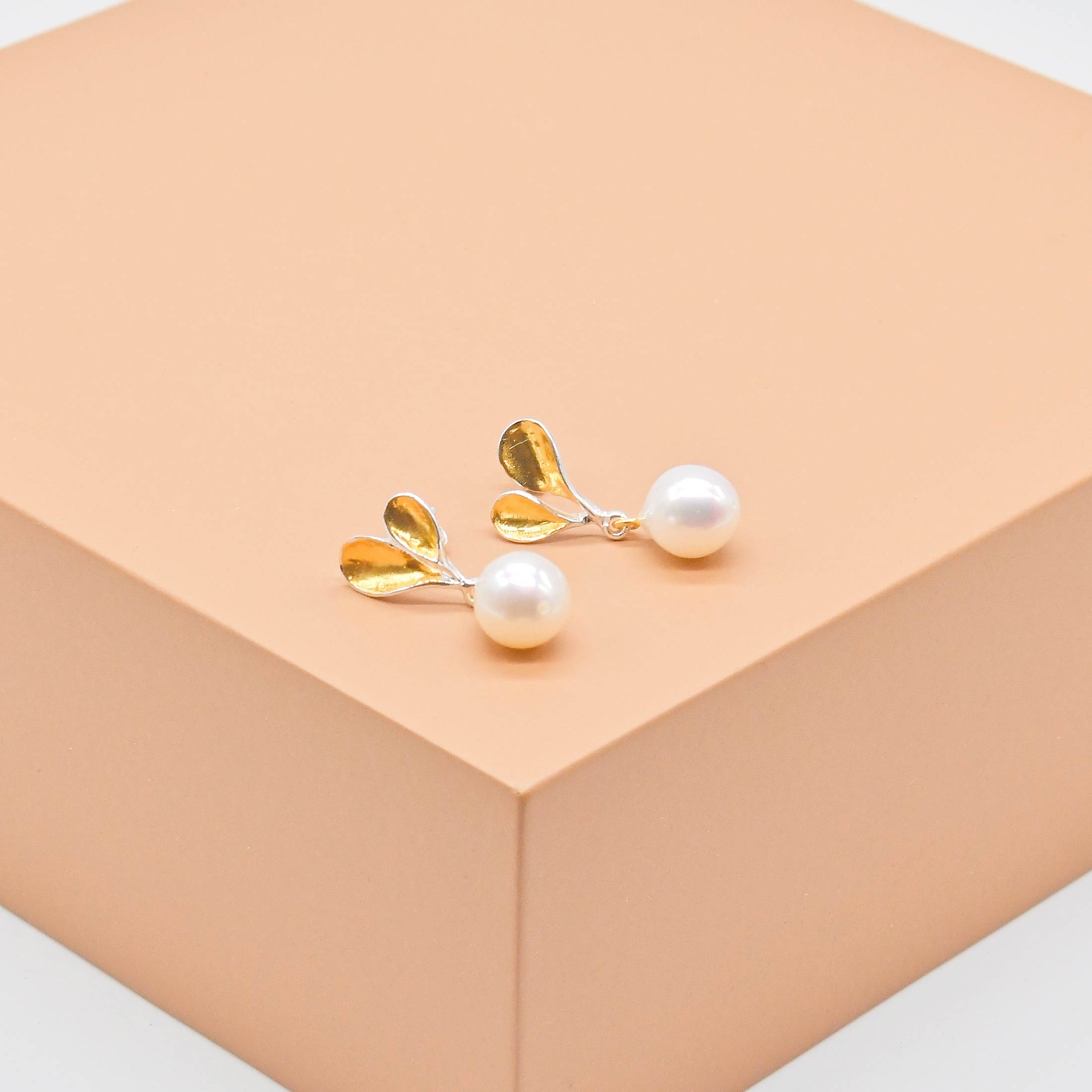 Pearl Gold Leaves Drop Stud Earrings