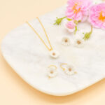 Daisy Necklace And Earrings - Bridal Jewellery
